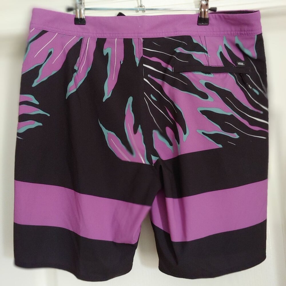 Vans Mens Board Shorts Colorful Palm Fronds 36
